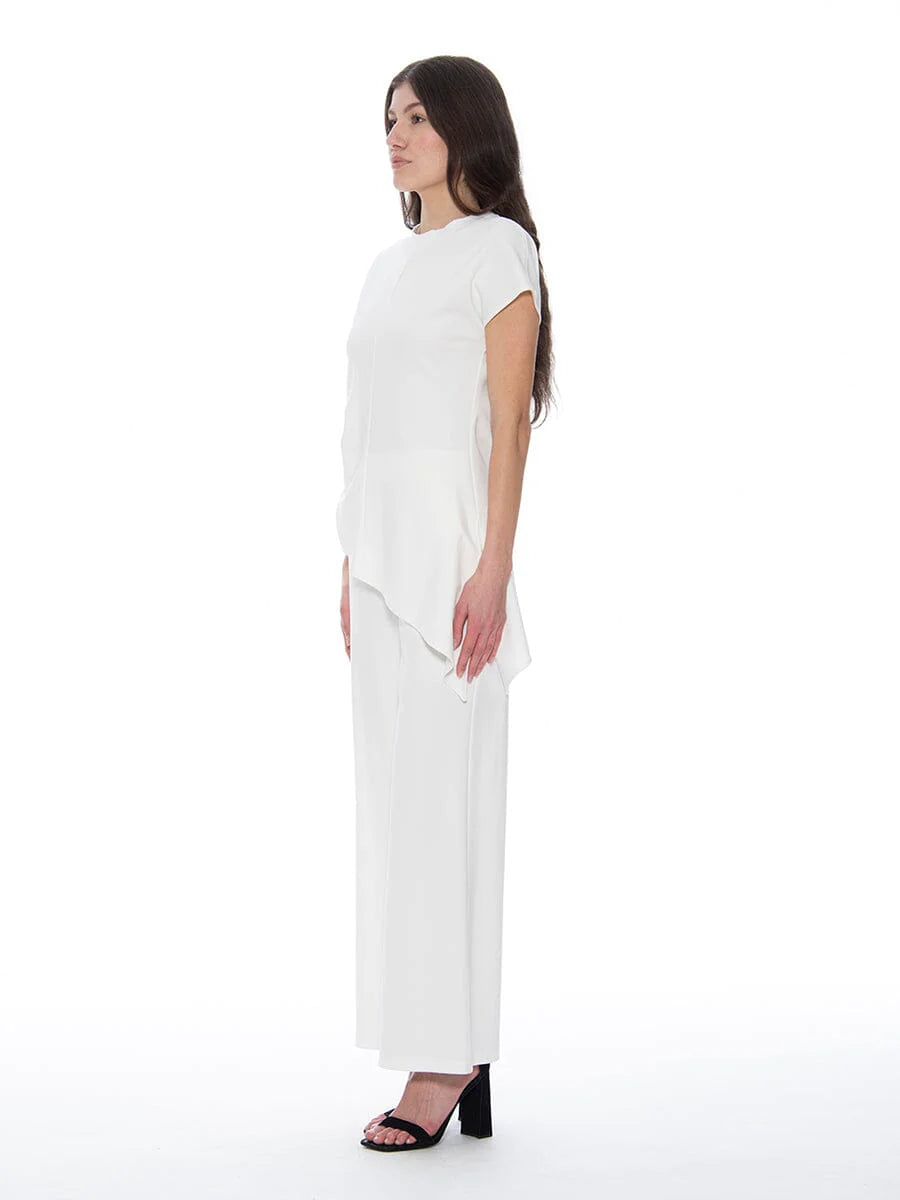 Set Spanx Wide Leg Pants With Elastic White and Thick long sleeve shirt with waist tie.