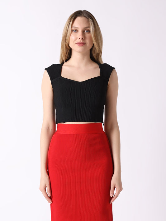 Sweetheart Neckline Sleeveless Crop Top